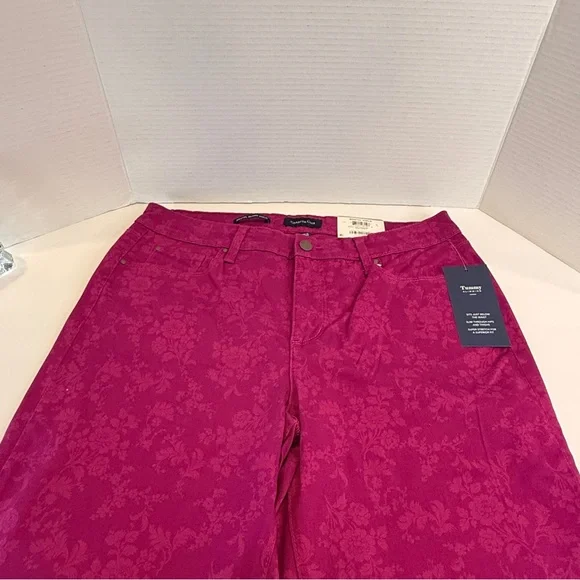 🆕 Women’s Charter Club Pink Fancy Skinny Ankle Pants – Size 12 🆕 - Picture 2 of 16